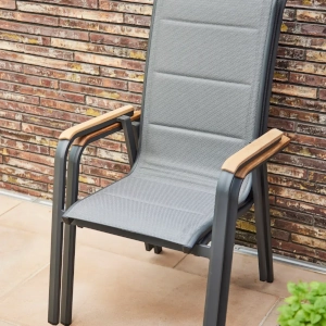 Gartenmöbelset Silva Gartentisch + 4x Tesoro HB Stapelsessel